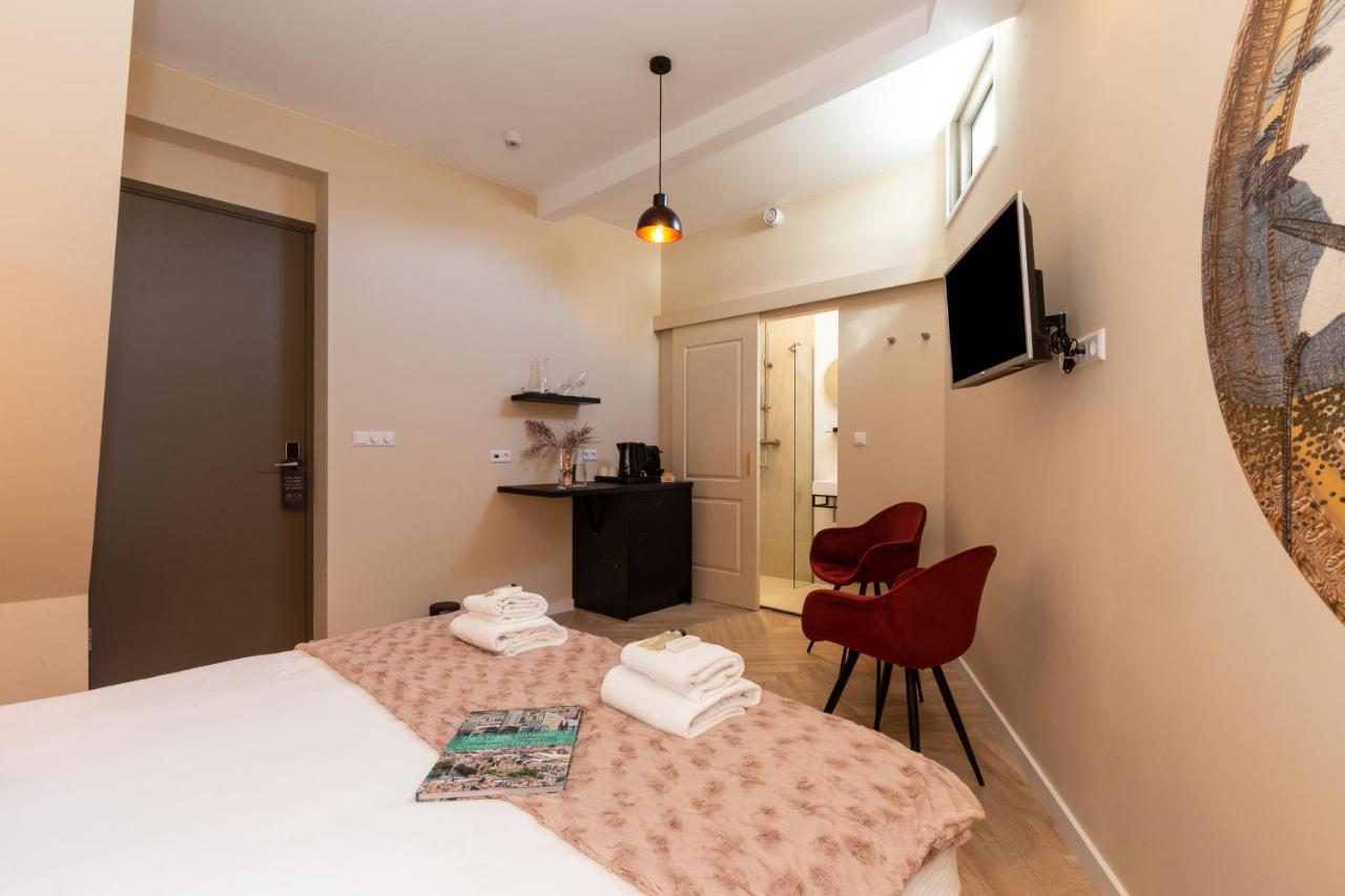 Ben's Boutique Apartment *